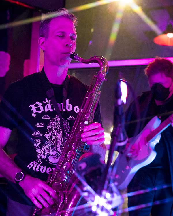 Little Earthquakes at Dark Horse Art Bar